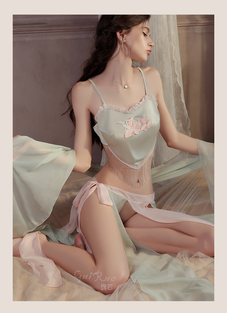 DZ Guiruo Brand Sexy Lingerie Pure Desire National Style Embroidered Bellyband Sexy Slit Split Skirt Uniform Set5042