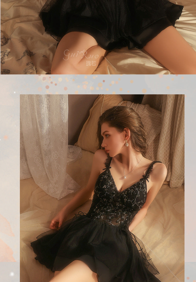 DZ Luxurious Ice Silk Lingerie Sweet Temptation Lace Deep V Padded Nightdress with Open Front Robe Set M5516