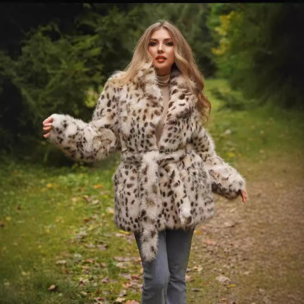 Europe, America, autumn and winter, new plus size women's fur leopard coat, suit collar and long section.