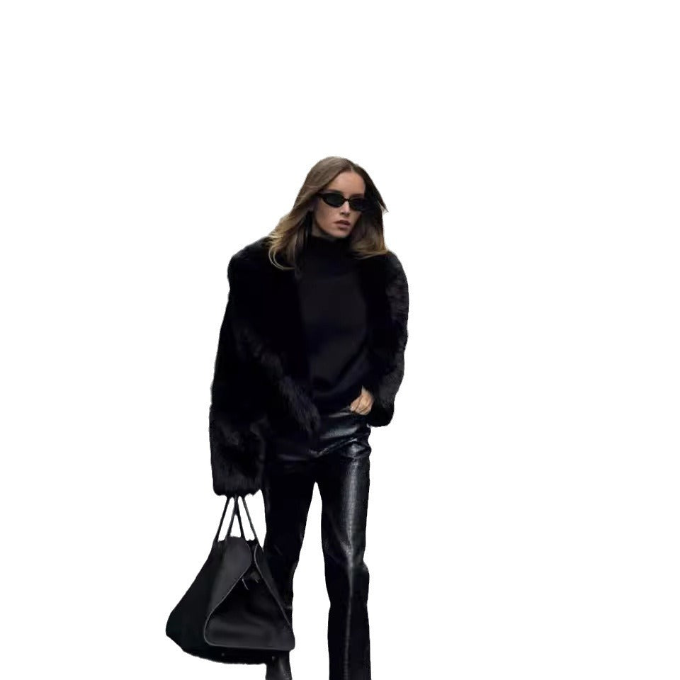 New Fox Fur Black Fur Coat for Women, Elegant and Fashionable Short Style ins Wholesale Coats