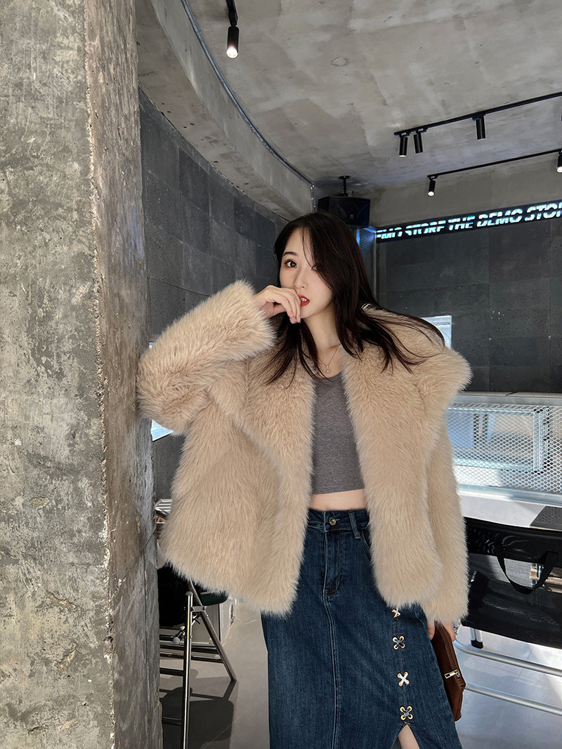 Fashionable Large Lapel Fur Coat for Women Elegant Socialite Long Sleeve Warm Overcoat Fur Top Wholesale