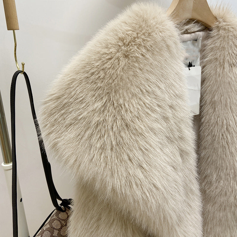 Fashionable Large Lapel Fur Coat for Women Elegant Socialite Long Sleeve Warm Overcoat Fur Top Wholesale